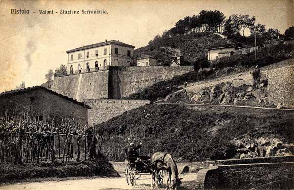 SULLA PORRETTANA, DOVE I TRENI NON FERMANO MA SONO ANNUNCIATI SULLA PORRETTANA, DOVE I TRENI NON FERMANO MA SONO ANNUNCIATI