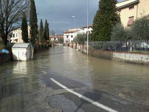 QUARRATA E I DANNI DA ALLUVIONE QUARRATA E I DANNI DA ALLUVIONE