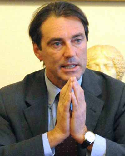 igienisti (a modo loro). VICOFARO CHIUDE, MA NON PER ASL (CHE CHIUDEVA ENTRAMBI GLI OCCHI)