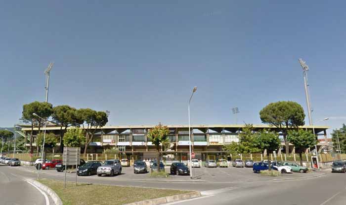 TOMASI-BETTI: «MA LA PISTOIESE POTRÀ GIOCARE NEL SUO STADIO NEL 2014?» TOMASI-BETTI: «MA LA PISTOIESE POTRÀ GIOCARE NEL SUO STADIO NEL 2014?»