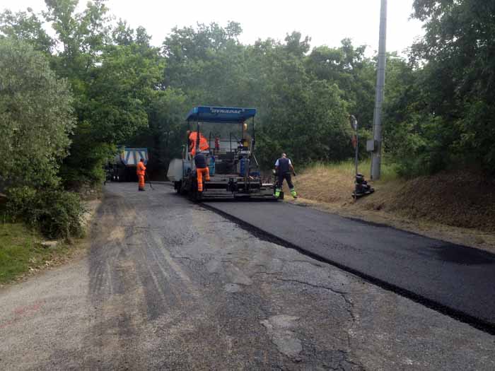 PARTITI I LAVORI DI ASFALTATURA DI STRADE COMUNALI PARTITI I LAVORI DI ASFALTATURA DI STRADE COMUNALI