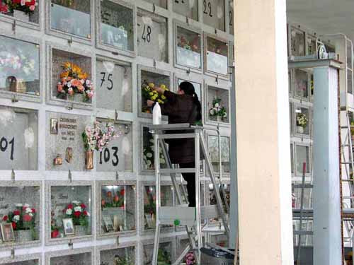 montale. I CIMITERI COMUNALI RESTERANNO CHIUSI AL PUBBLICO FINO AL 3 DICEMBRE