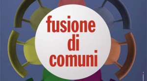 FUSIONE DEI COMUNI, SFILATA DI AUTORITÀ AL CONVEGNO FUSIONE DEI COMUNI, SFILATA DI AUTORITÀ AL CONVEGNO