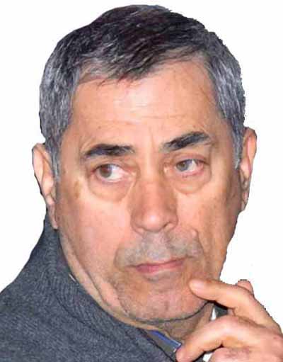 UN INDIGESTO TÈ CINESE UN INDIGESTO TÈ CINESE