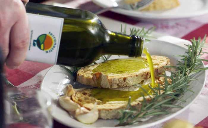 premio touring 2016. ALLE STRADE DELL’OLIO, DEL VINO E DEI SAPORI premio touring 2016. ALLE STRADE DELL’OLIO, DEL VINO E DEI SAPORI