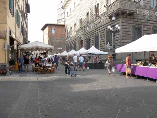 BANDO PER LA CONCESSIONE DEGLI SPAZI PUBBLICI BANDO PER LA CONCESSIONE DEGLI SPAZI PUBBLICI