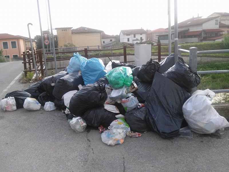 BERTINELLI: «L’INCIVILTÀ È INTOLLERABILE» BERTINELLI: «L’INCIVILTÀ È INTOLLERABILE»