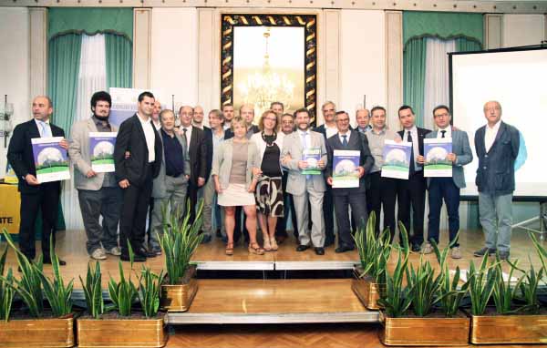 RIFIUTI, TRA I COMUNI ‘RICICLONI’ 2014 ANCHE SERRAVALLE E MONTALE RIFIUTI, TRA I COMUNI ‘RICICLONI’ 2014 ANCHE SERRAVALLE E MONTALE