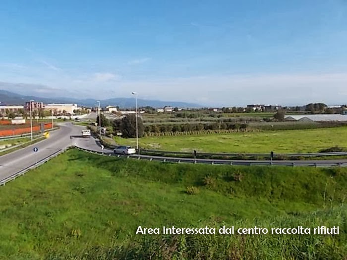 CAPECCHI SUL CENTRO-RACCOLTA RIFIUTI CAPECCHI SUL CENTRO-RACCOLTA RIFIUTI