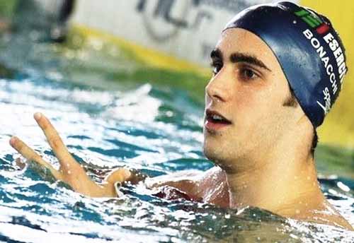 BONACCHI CAMPIONE ITALIANO DEI 50 METRI DORSO BONACCHI CAMPIONE ITALIANO DEI 50 METRI DORSO