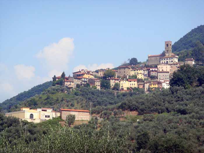 SERATA PUCCINIANA A UZZANO CASTELLO SERATA PUCCINIANA A UZZANO CASTELLO