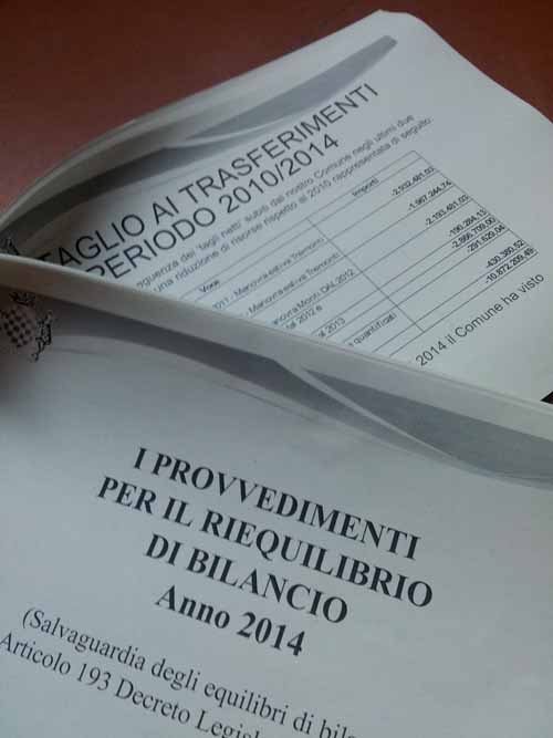 DINDI. SUL TAGLIO DEI TRASFERIMENTI AL COMUNE & ALTRE STORIE DINDI. SUL TAGLIO DEI TRASFERIMENTI AL COMUNE & ALTRE STORIE