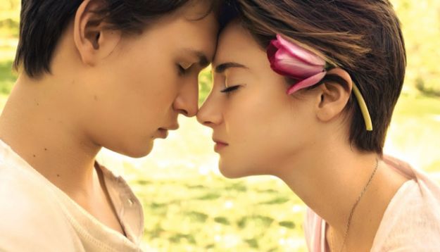 MALATTIA E MORTE IN “COLPA DELLE STELLE”, IL FILM È GIÀ UN CASO MALATTIA E MORTE IN “COLPA DELLE STELLE”, IL FILM È GIÀ UN CASO