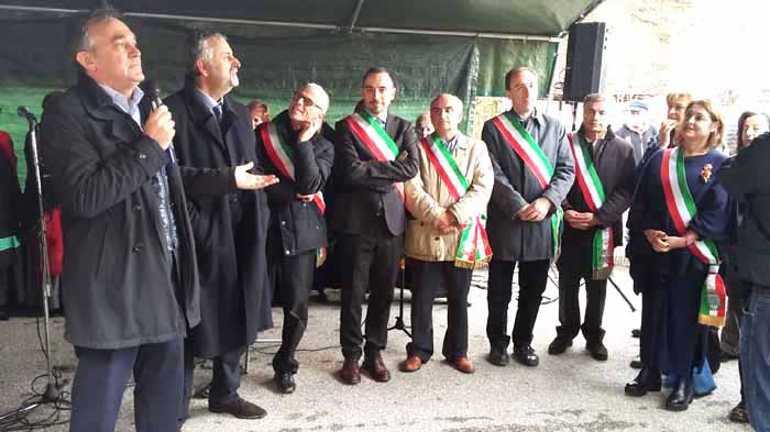 PORRETTANA? FESTEGGIAMO PURE, MA… È UN SUCCESSO RIDICOLO