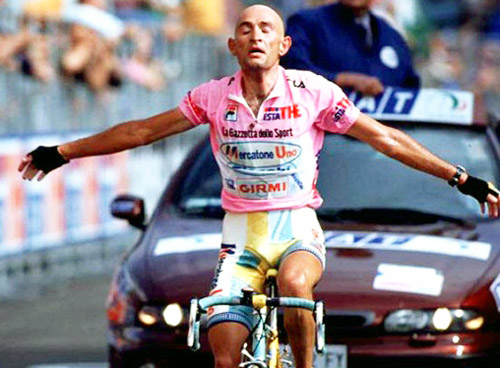 DIECI ANNI SENZA IL PIRATA SOLITARIO DIECI ANNI SENZA IL PIRATA SOLITARIO