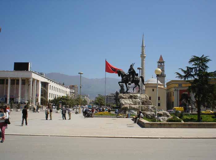 SOLDATI PISTOIESI E TOSCANI NELLA RESISTENZA IN ALBANIA E MONTENEGRO SOLDATI PISTOIESI E TOSCANI NELLA RESISTENZA IN ALBANIA E MONTENEGRO