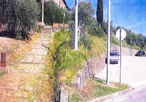 Un altro tratto di strada interessato dai lavori