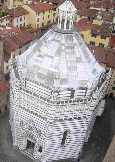 DA TANTA BELLEZZA PUÒ ANCHE NASCERE UN DUBBIO DA TANTA BELLEZZA PUÒ ANCHE NASCERE UN DUBBIO