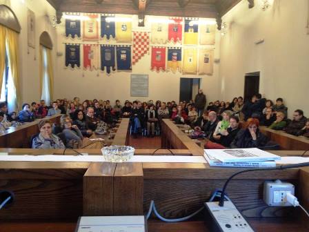 PROVINCIA, PERSONALE IN FUGA E RISCHIO CAOS SU SERVIZI PUBBLICI E POSTI DI LAVORO PROVINCIA, PERSONALE IN FUGA E RISCHIO CAOS SU SERVIZI PUBBLICI E POSTI DI LAVORO