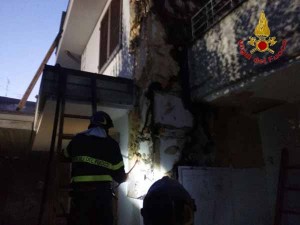 Agliana. Incendio in via Roma. 3