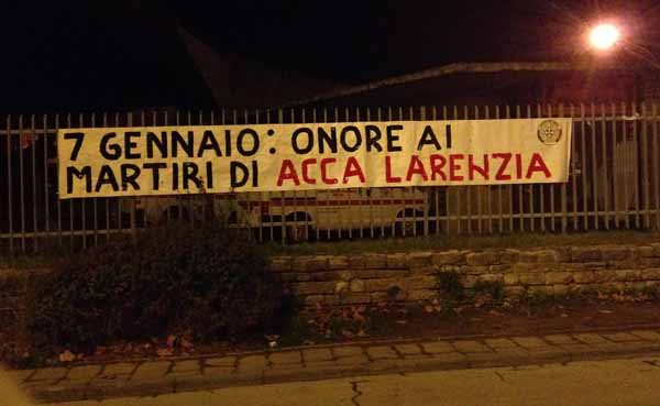 casapound. ACCA LARENZIA, STRISCIONI PER I MARTIRI E MARCIA SILENZIOSA