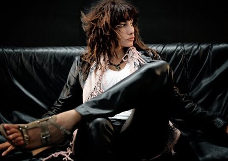 CLARA MORONI, LA VOCALIST DEL BLASCO A “ROCK IN MOVIE” CLARA MORONI, LA VOCALIST DEL BLASCO A “ROCK IN MOVIE”