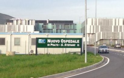 prato-san[t]ità. CROLLA IL CONTROSOFFITTO AL “SANTO STEFANO”