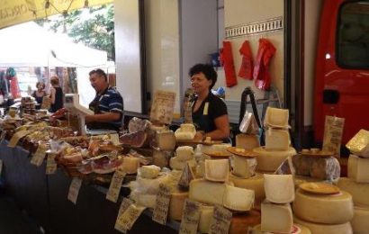prato. DOMENICA 5 MARZO “MERCATO DELLA TOSCANA” IN VIALE DELLA REPUBBLICA prato. DOMENICA 5 MARZO “MERCATO DELLA TOSCANA” IN VIALE DELLA REPUBBLICA