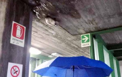 stadio melani. CAPITALE DELLA CULTURA, MA PIOVE DAPPERTUTTO!