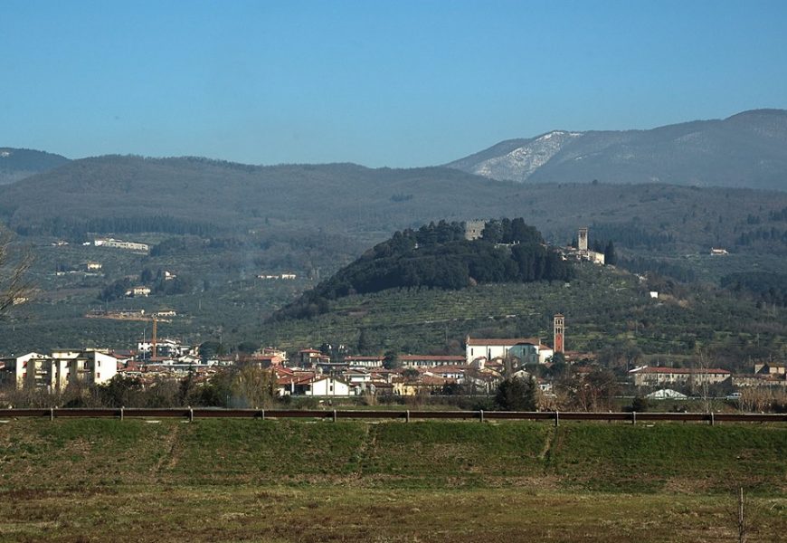 aziende – dormitorio. IL SINDACO FA CHIUDERE DUE CONFEZIONI A BAGNOLO aziende – dormitorio. IL SINDACO FA CHIUDERE DUE CONFEZIONI A BAGNOLO