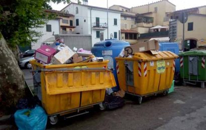 buggiano. RIFIUTI E CIS, IL SINDACO RISOLVA IL PROBLEMA buggiano. RIFIUTI E CIS, IL SINDACO RISOLVA IL PROBLEMA