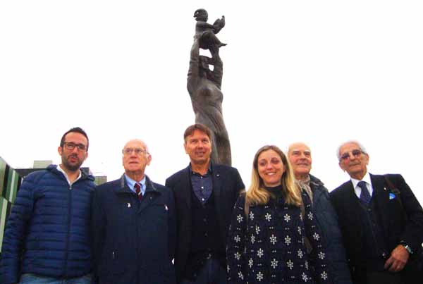 “INNO ALLA VITA”, L’OPERA DI JORIO VIVARELLI PER L’OSPEDALE SAN JACOPO