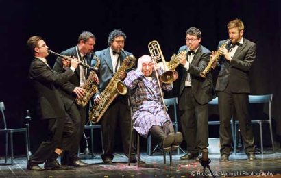 LO sCONCERTO DI E CON “LA DISTURBANDA” LO sCONCERTO DI E CON “LA DISTURBANDA”