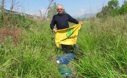 legambiente. “VENITE CON NOI A BONIFICARE UNA DISCARICA ABUSIVA!” legambiente. “VENITE CON NOI A BONIFICARE UNA DISCARICA ABUSIVA!”