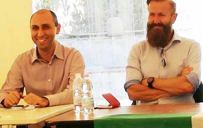 CASAPOUND PRESENTA LE SUE PROPOSTE PER LO SPORT CON IL GIORNALISTA MEDIASET PAOLO BARGIGGIA CASAPOUND PRESENTA LE SUE PROPOSTE PER LO SPORT CON IL GIORNALISTA MEDIASET PAOLO BARGIGGIA