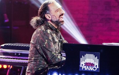 concerto evento. IL GENIO DI BOLLANI E PER UNA SERA PISTOIA È… NAPOLI concerto evento. IL GENIO DI BOLLANI E PER UNA SERA PISTOIA È… NAPOLI