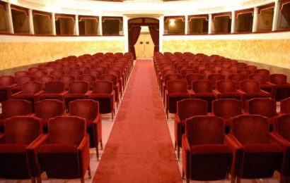 teatro pacini. GRAN GALÀ LIRICO, CANZONE NAPOLETANA E SWING teatro pacini. GRAN GALÀ LIRICO, CANZONE NAPOLETANA E SWING
