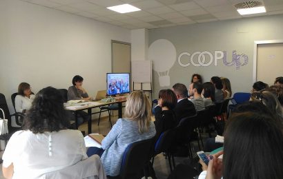 coop work in class. L’ALTERNANZA SCUOLA LAVORO SI FA “COOPERATIVA” coop work in class. L’ALTERNANZA SCUOLA LAVORO SI FA “COOPERATIVA”