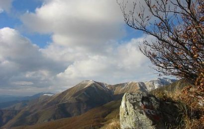 LA MONTAGNA E’ DI TUTTI: APPELLO PER UN INTERGRUPPO EMILIA-TOSCANA LA MONTAGNA E’ DI TUTTI: APPELLO PER UN INTERGRUPPO EMILIA-TOSCANA