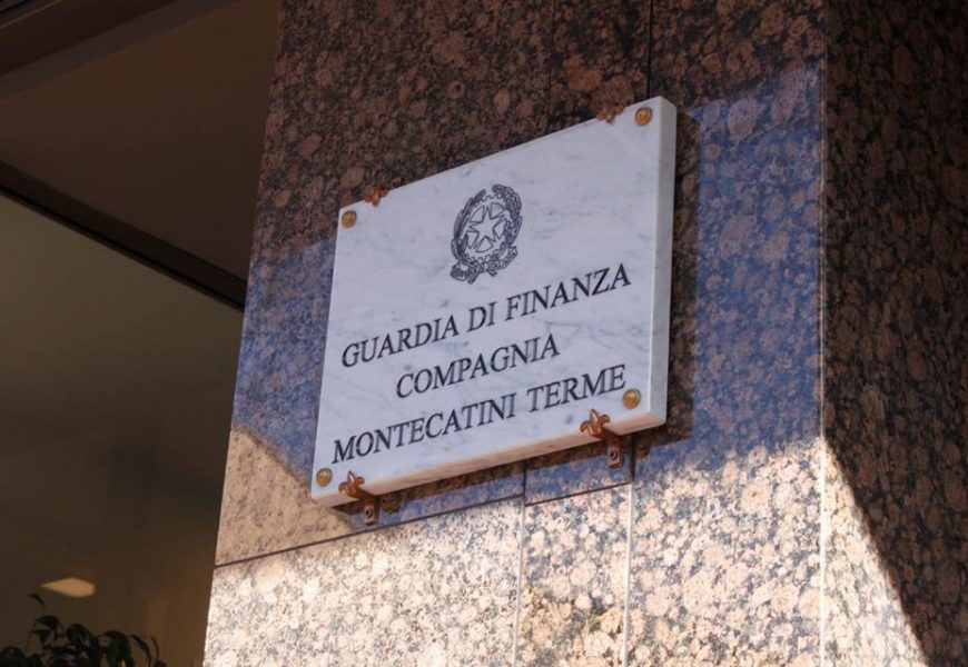 montecatini. INAUGURATA LA NUOVA CASERMA DELLA GUARDIA DI FINANZA montecatini. INAUGURATA LA NUOVA CASERMA DELLA GUARDIA DI FINANZA