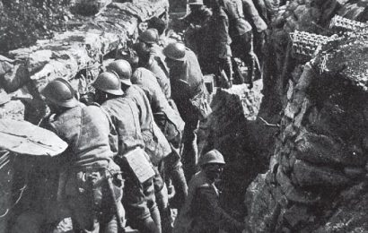 DALLE COLLINE ALLE TRINCEE: IL RICORDO DI QUEI CADUTI DALLE COLLINE ALLE TRINCEE: IL RICORDO DI QUEI CADUTI