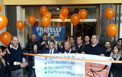 pistoia. INAUGURATA LA NUOVA SEDE COMUNALE DI FDI-AN pistoia. INAUGURATA LA NUOVA SEDE COMUNALE DI FDI-AN