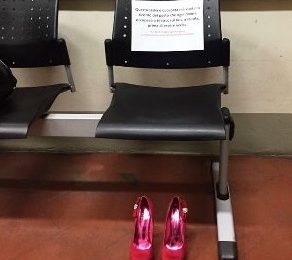 poggio. UNA SEDIA VUOTA, L’OMAGGIO SIMBOLICO ALLE DONNE VITTIME DELLA VIOLENZA poggio. UNA SEDIA VUOTA, L’OMAGGIO SIMBOLICO ALLE DONNE VITTIME DELLA VIOLENZA