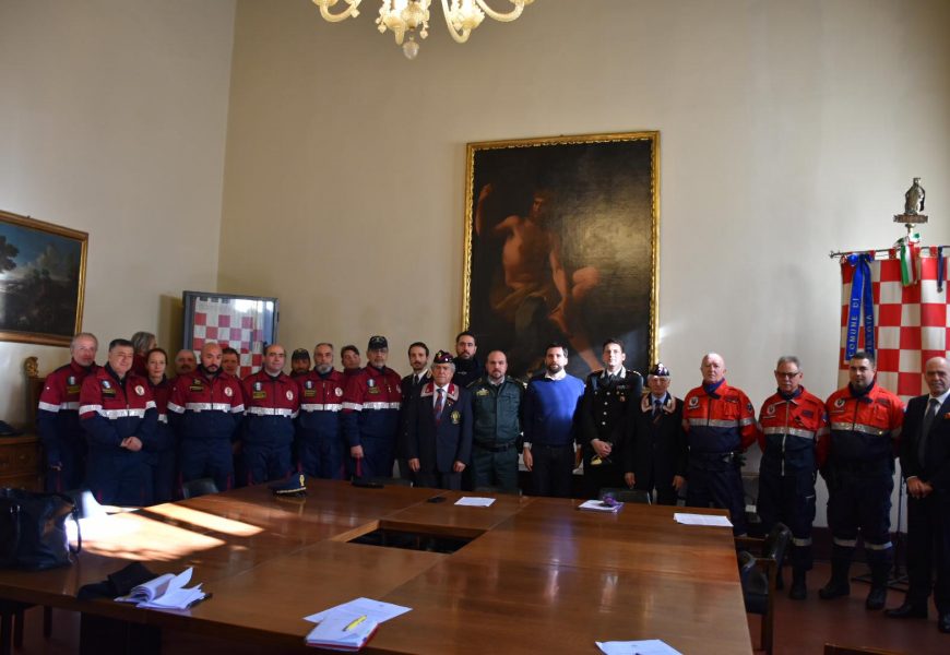 DECORO E SICUREZZA IN PARCHI E AREE PUBBLICHE, NUOVO PROGETTO DI VIGILANZA VOLONTARIA DECORO E SICUREZZA IN PARCHI E AREE PUBBLICHE, NUOVO PROGETTO DI VIGILANZA VOLONTARIA