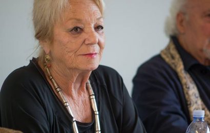 “LA LUCE DEL TEMPO”, GLI ARTISTI BARTOLOZZI E TESI ESPONGONO IN COMUNE “LA LUCE DEL TEMPO”, GLI ARTISTI BARTOLOZZI E TESI ESPONGONO IN COMUNE