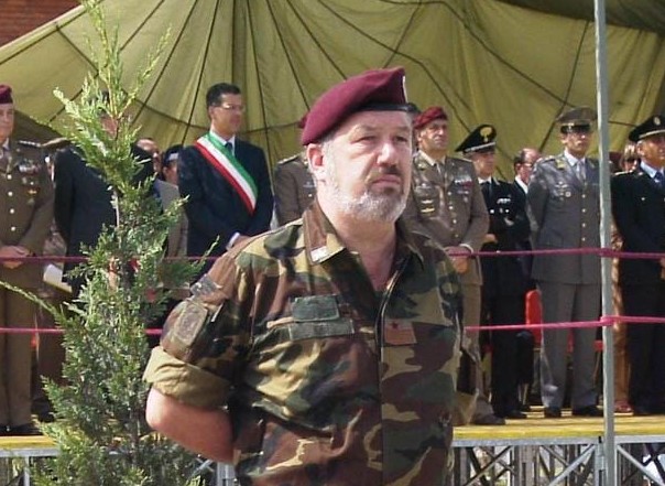 lutto. PARACADUTISTI NEMBO, È MORTO IL SOTTOUFFICIALE DI CORPO STEFANO IORI lutto. PARACADUTISTI NEMBO, È MORTO IL SOTTOUFFICIALE DI CORPO STEFANO IORI