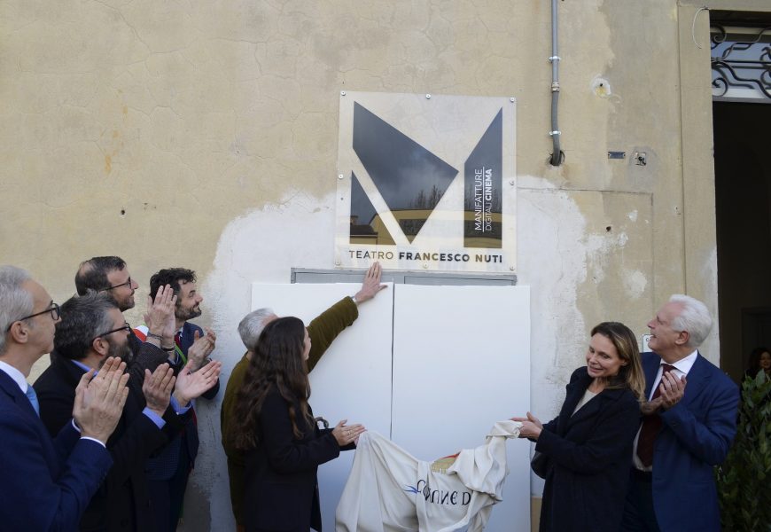 IL TEATRO DI MANIFATTURE DIGITALI CINEMA È STATO INTITOLATO A FRANCESCO NUTI IL TEATRO DI MANIFATTURE DIGITALI CINEMA È STATO INTITOLATO A FRANCESCO NUTI