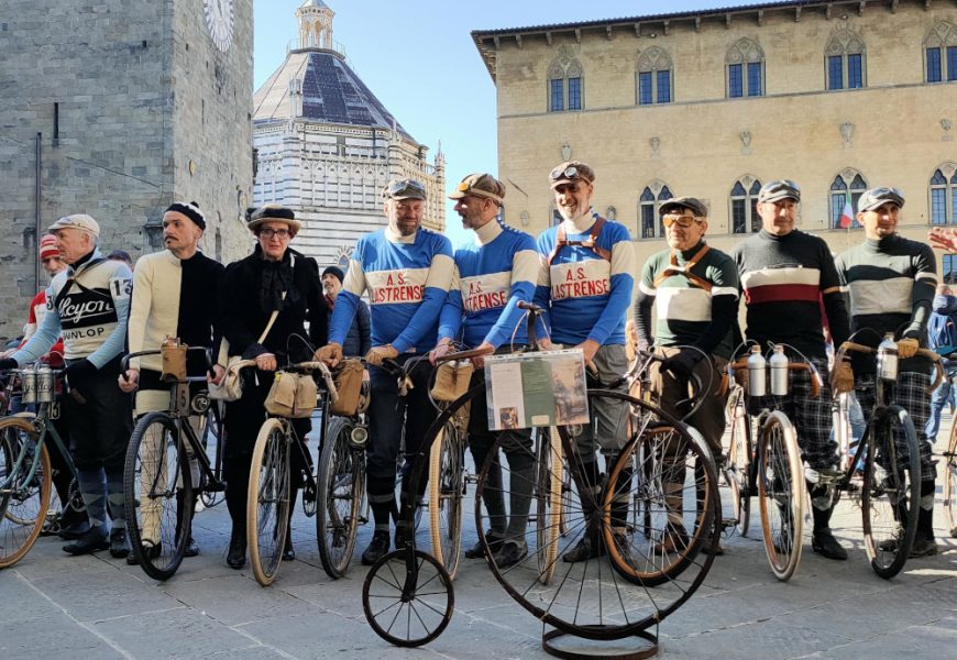 LA CICLOSTORICA FIRENZE-PISTOIA 1870 FA TAPPA A POGGIO A CAIANO LA CICLOSTORICA FIRENZE-PISTOIA 1870 FA TAPPA A POGGIO A CAIANO