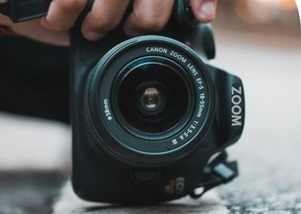A MONTEMURLO RIPARTE IL CORSO DI BASE DI FOTOGRAFIA A MONTEMURLO RIPARTE IL CORSO DI BASE DI FOTOGRAFIA