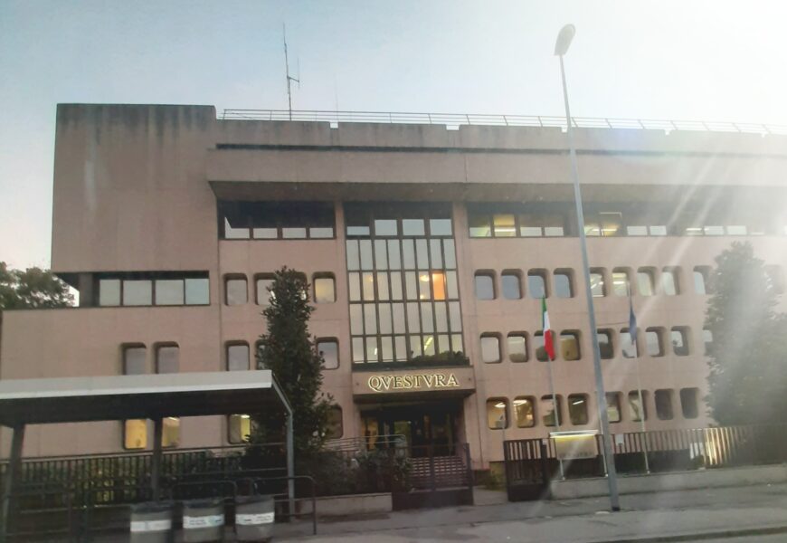 prato. CONTROLLI INTERFORZE, SERATA SOSPESA IN UN LOCALE: RISCONTRATE GRAVI CRITICITÀ SULLA SICUREZZA prato. CONTROLLI INTERFORZE, SERATA SOSPESA IN UN LOCALE: RISCONTRATE GRAVI CRITICITÀ SULLA SICUREZZA